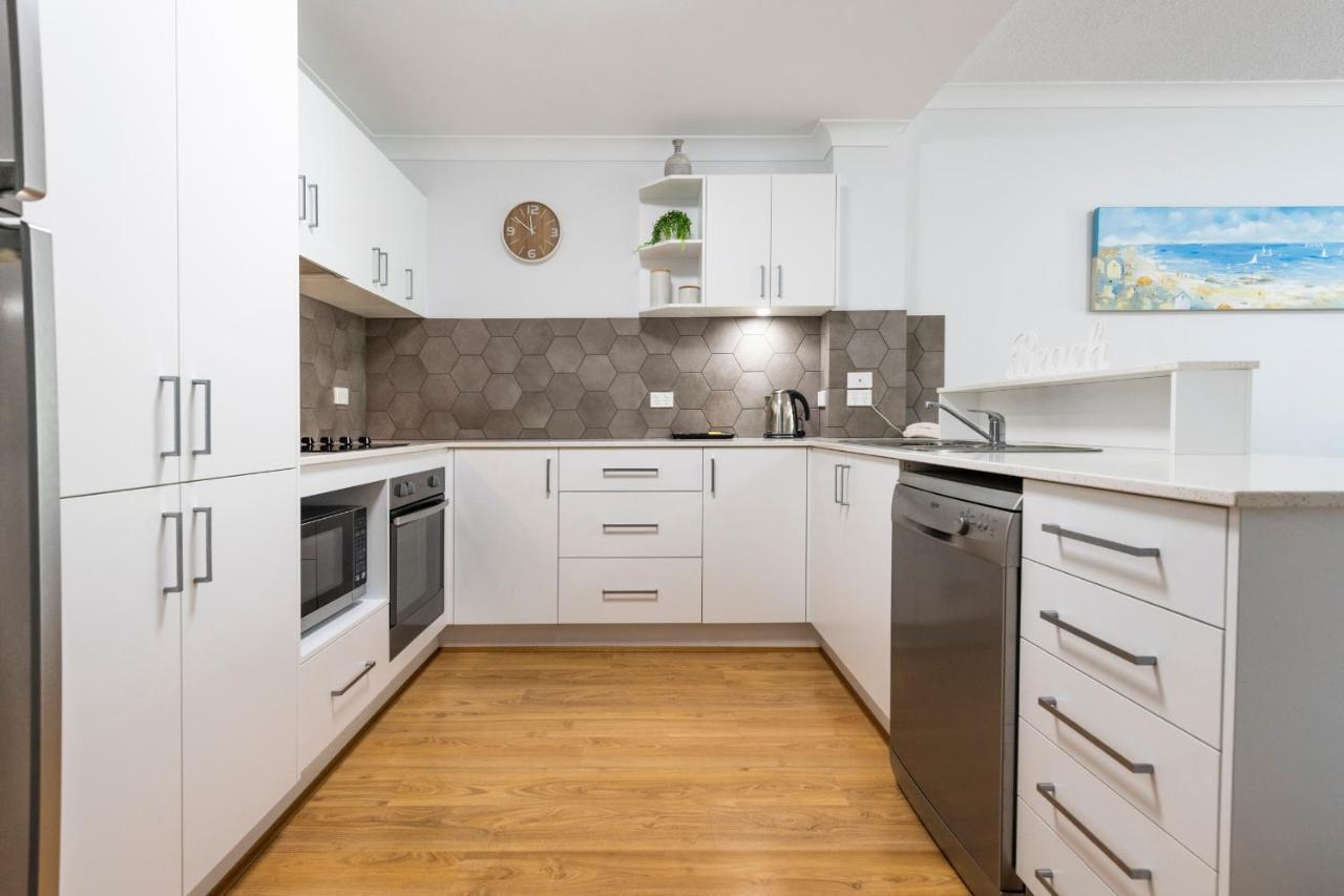 Pacific Marina Apartments Κοφς Χάρμπουρ Εξωτερικό φωτογραφία