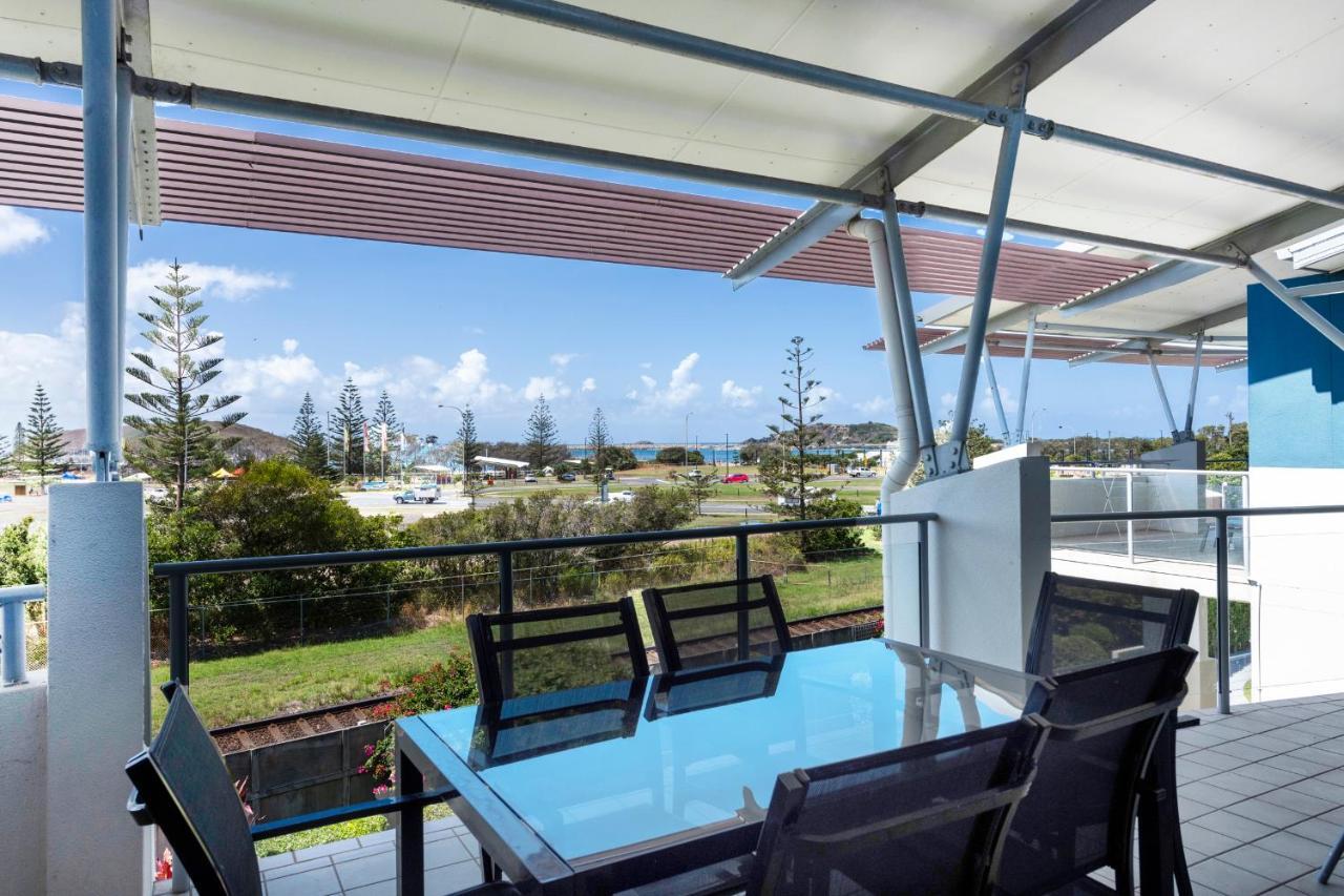 Pacific Marina Apartments Κοφς Χάρμπουρ Εξωτερικό φωτογραφία